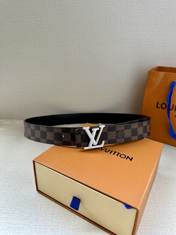 激安ルイヴィトンベルト素材ディテール